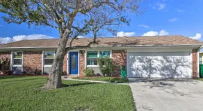 Merritt Island Home on Canal - 4 Mi to Beach - Image 2