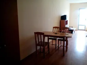 OFFICE CENTER AND SHOWROOM - Image 3