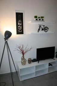 Luna Maris Apartments - Image 4