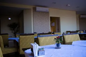 Top Centrum Hotel - Image 2