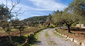 Villa Eu Clos lovely 2 bedroom villa with private pool AC Wifi and private garden located in beau - Image 4