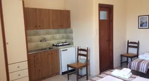 Villa Bonatsa Studios - Image 3