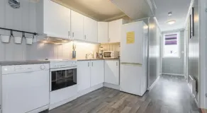 Sagi 1 Privat Apartment - Image 5