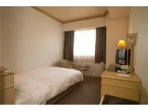 Ozu Plaza Hotel - Image 1