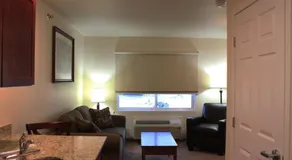 Noble Inn - Image 5