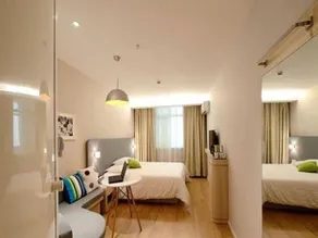 New- Hanting Hotel Luoyang Wanda Branch - Image 4