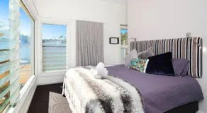 The Wharf House - Budgewoi - Image 2