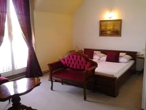 Hotel Centrum Szentendre - Image 3