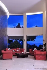 Hollywood Experience Apartment - Image 2