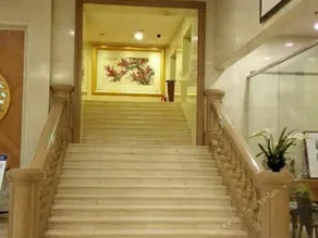 JUNXIU HOTEL - Image 4