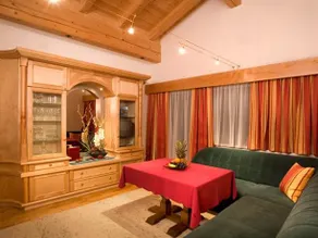Ondres'n Hof - Image 1