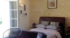 Les Halles Chambre D'hôtes - Image 2