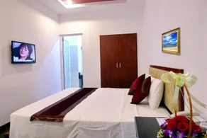 Merlion Hotel - Image 2