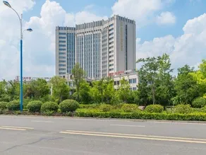 Tianming Jinjiang International Hotel - Image 2