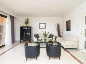 Duplex con encanto bahía - Image 2
