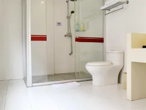 Yiheng Hotel Zhangzhou - Image 4