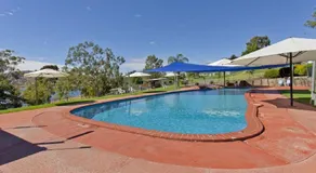 Cottage 20 - 3 Bedroom - Lake Hume Resort - Image 3