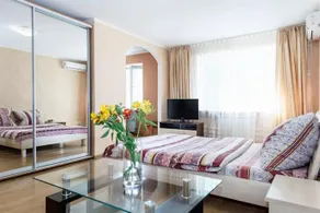 Apartment in Zaporozhye. Antica - Image 2