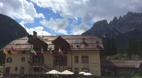 Immerso nelle dolomiti fra Dobbiaco e Cortina - Image 5