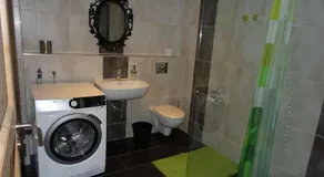 Erdgeschosswohnung im Stadtzentrum - Image 4