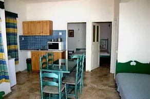 Kleoni Club Apartments - Image 4
