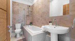 Sea's The Day - Sea View Apartment - Image 5