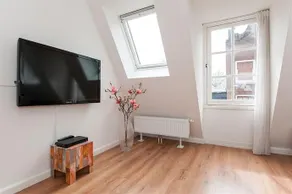 Cityden Centre Serviced Apartments - Image 3