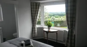 Alice's Cottage - Image 2