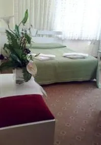 Kroisos Lake Hotel - Image 4
