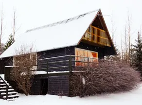 Icestay Cabins - Image 2