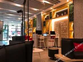 Ibis Hotel (Chengdu Pengzhou Wangyuli Branch) - Image 2