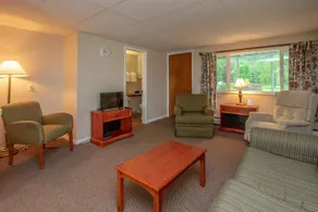 Motel Cambridge - Image 1