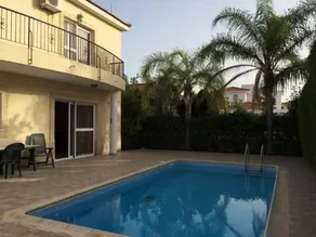 Marina's House - Image 1