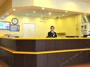 Home Inn Hotel Dalian Railway Station - Image 4
