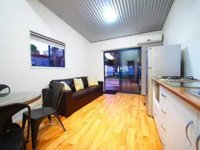 Killarney View Cabins and Caravan Park - Image 5
