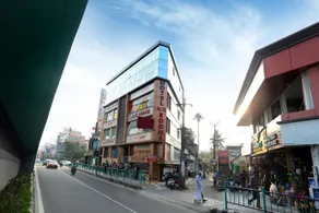 Hotel Thamam By OYO Rooms - Image 1