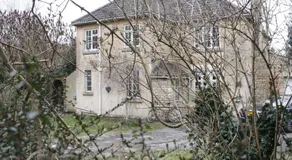 Green Hedges - Image 2