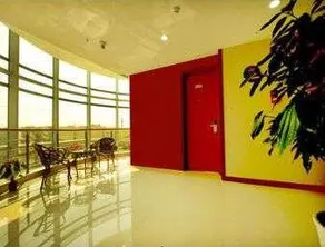Super 8 by Wyndham Rushan Shen Zhen Lu - Image 5