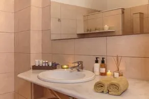 Appartement de vacances avec piscine privée, barbecue et terrasse - Image 4