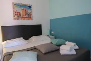 B&B Four Rooms - Image 3