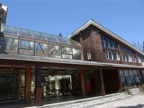 XIAGUXUAN HOTEL - Image 1