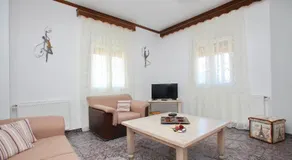 The Kampos House - Image 3