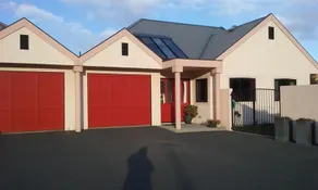 Cromwell Bed & Breakfast - Image 1
