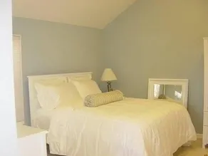 Luxury Beach Front Cottage - Image 3