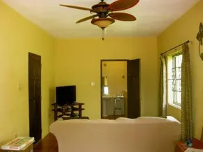 Casa Lindo - Image 3
