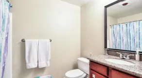 Cozy 2 bed 2 bath with AC, washer, dryer condo near Santana Row - Image 4