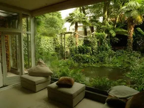 Garden Suite Centre - Image 2
