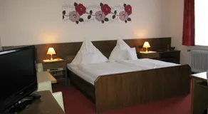 Hotel-Pension Haus Erna - Image 3