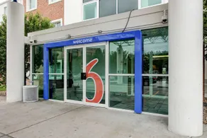 Motel 6 Denver East - Aurora - Image 3