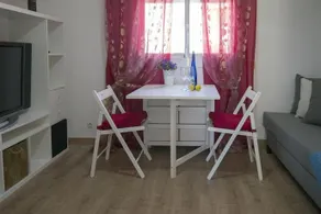 Elisa Sitges - Image 4